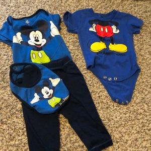 Disney Mickey Mouse outfit